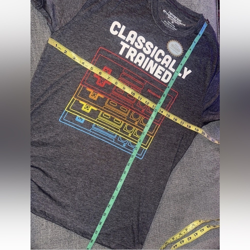 NEW Official Nintendo Mens Sz M T Shirt Controller Classically Trained Gray - Picture 4 of 4